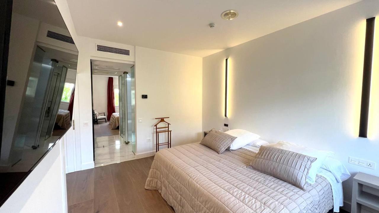 Alfonso Ix Hotel